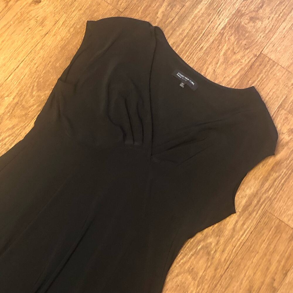 Jones New York Black Short Sleeve Pullover Cap Sleeve V-Neck Dress Size 14P